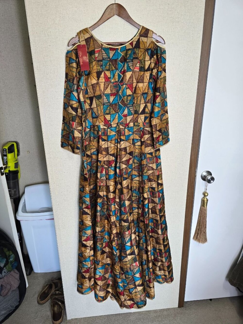 NEW Geometric Modest Boho A-Line Dress Sz 36 4 Small Cold Shoulder Long Sleeve